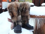 Унты - традиционная обувь северных народов